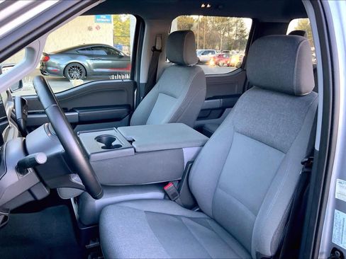 Certified 2025 Ford F150 XLT w/ Equipment Group 301A Standard image 8