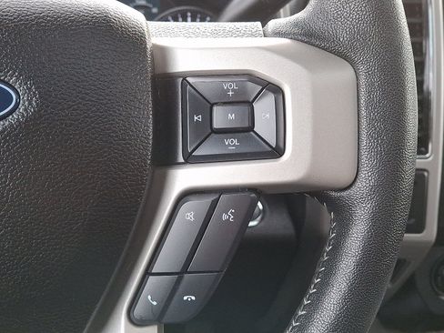 Used 2019 Ford F250 Lariat w/ Lariat Ultimate Package image 23