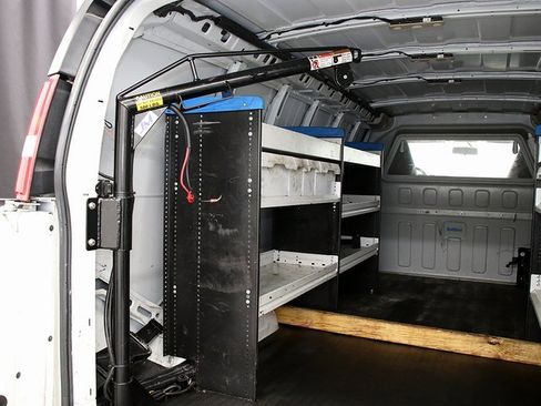 Used 2019 Chevrolet Express 3500 Extended w/ Driver Convenience Package image 22