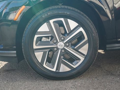 Certified 2023 Hyundai Kona SE image 9