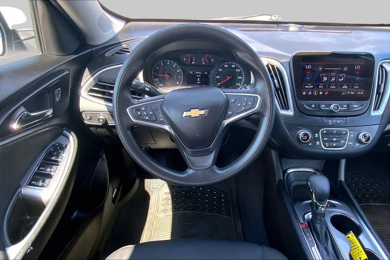 Used 2024 Chevrolet Malibu LT FWD image 6