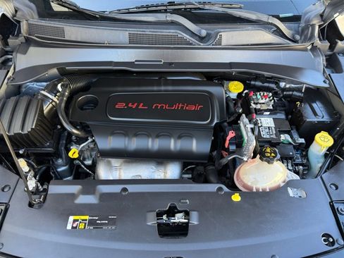 Used 2019 Jeep Compass Limited AWD/4WD image 18