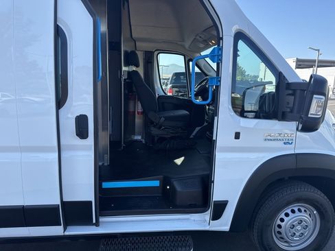 Used 2024 RAM ProMaster 3500 w/ Delivery Van Package image 14