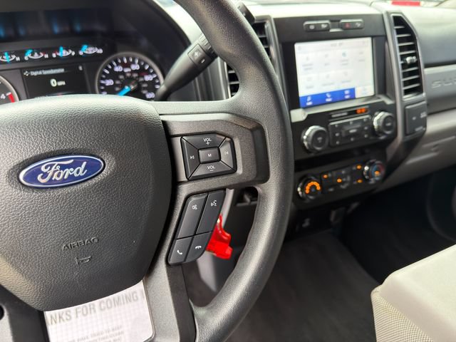 Used 2022 Ford F250 XLT w/ Black Appearance Package AWD/4WD image 31