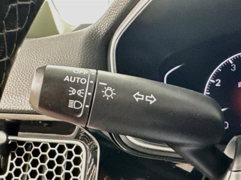 Used 2022 Honda Civic EX-L image 15