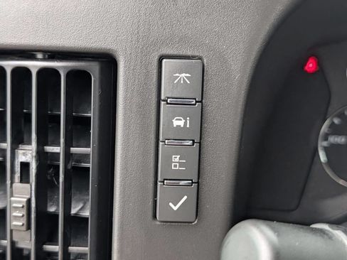 Used 2025 Chevrolet Express 3500 LT w/ LT Preferred Equipment Group RWD image 41