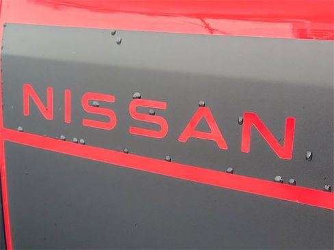 Certified 2024 Nissan Frontier SV w/ Hardbody Edition image 12