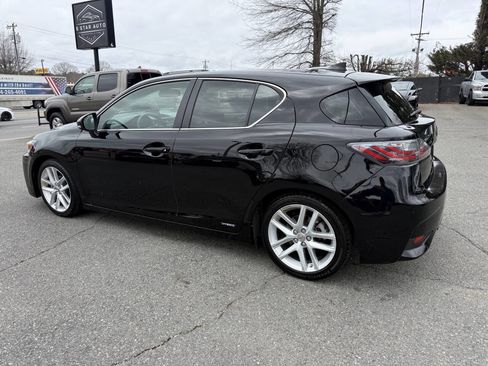 Used 2014 Lexus CT 200h Base 4dr Hatchback image 7