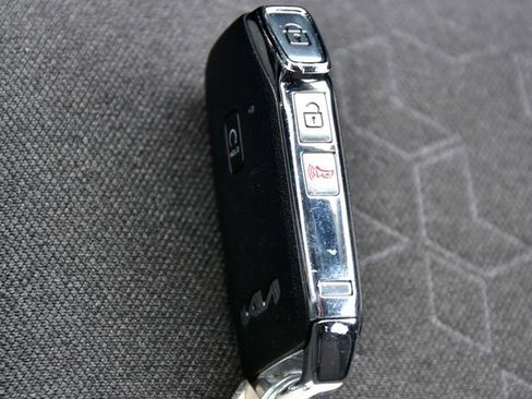 Certified 2024 Kia Seltos S image 30