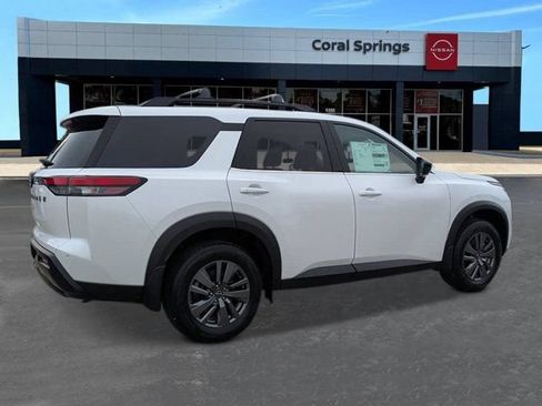 New 2026 Nissan Pathfinder SV w/ Cargo Package FWD image 5
