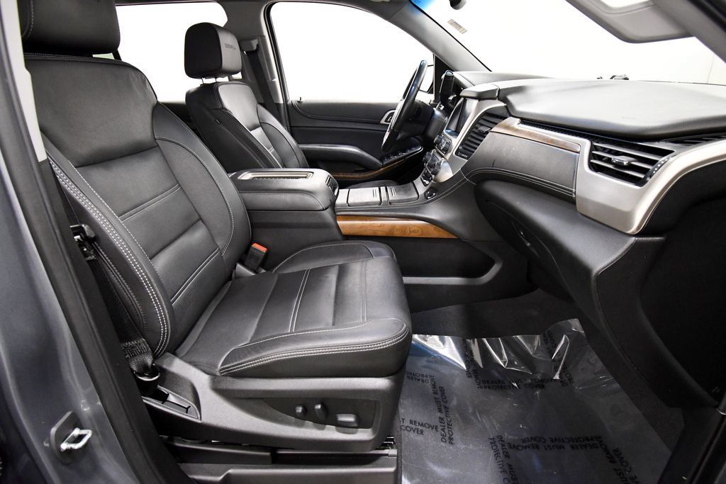 Used 2020 GMC Yukon Denali w/ Denali Ultimate Package AWD/4WD image 21