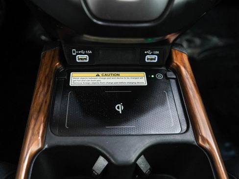 Used 2021 Honda CR-V Touring image 24