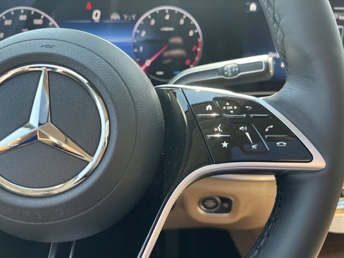 New 2026 Mercedes-Benz GLS 450 4MATIC image 22