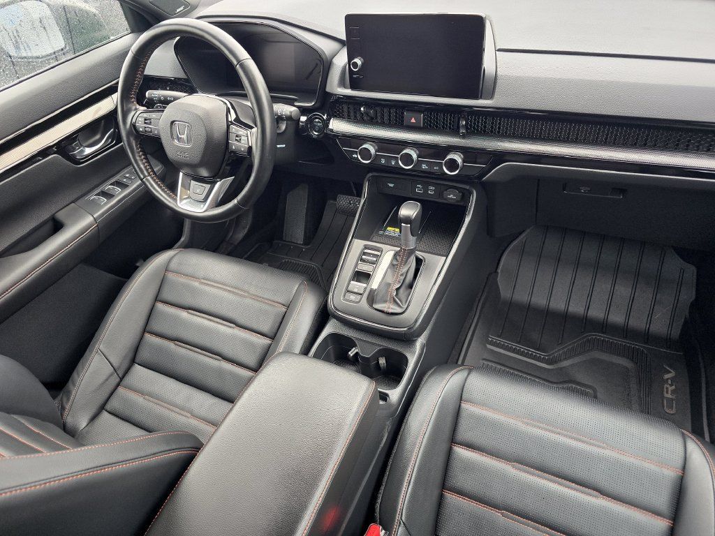 Used 2025 Honda CR-V Sport Touring image 16