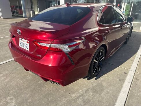 Used 2018 Toyota Camry XSE w/ Audio Package FWD image 5