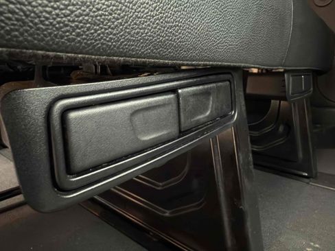 Used 2023 Mercedes-Benz Sprinter 2500 image 62