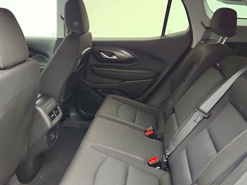 Used 2024 GMC Terrain SLE w/ Driver Convenience Package AWD/4WD image 20