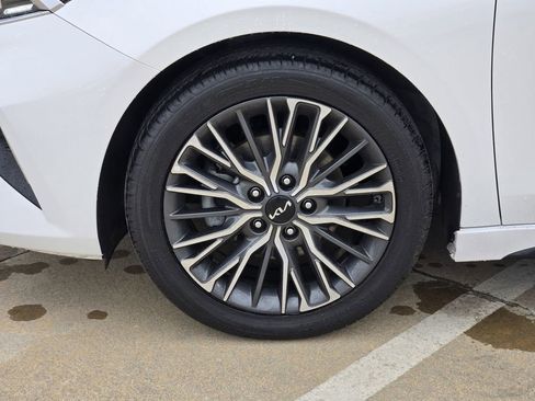 Used 2023 Kia Forte GT-Line w/ GT-Line Technology Package image 17