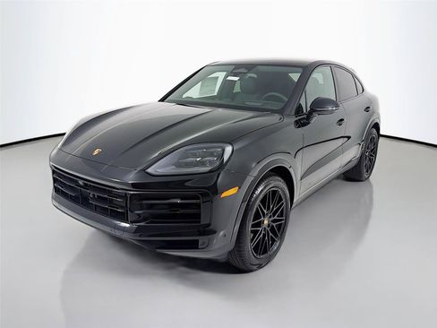 New 2026 Porsche Cayenne Coupe AWD/4WD image 1
