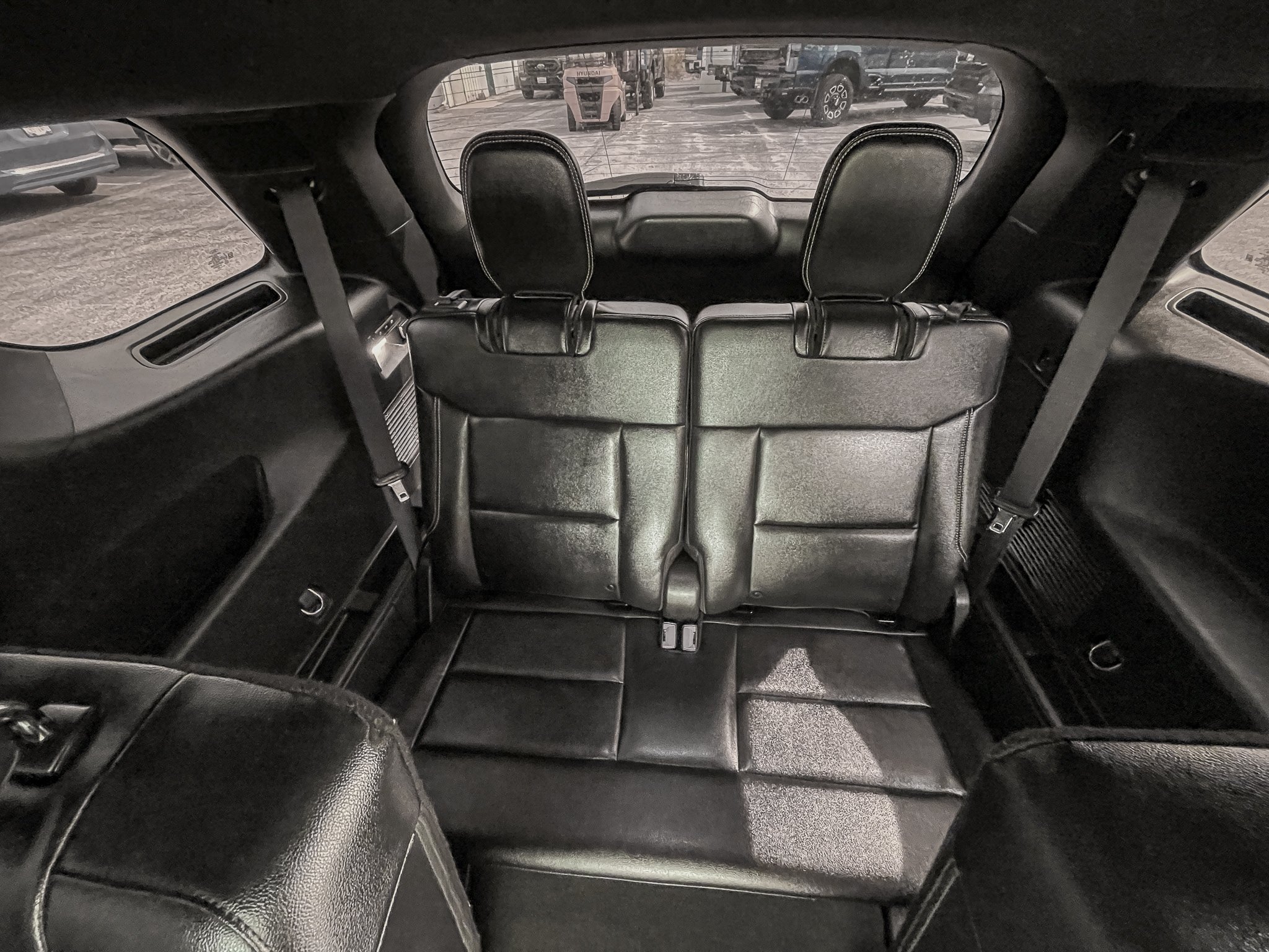 Used 2023 Ford Explorer ST w/ Equipment Group 401A AWD/4WD image 11