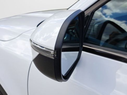 Used 2023 Kia Telluride EX X-Line image 11