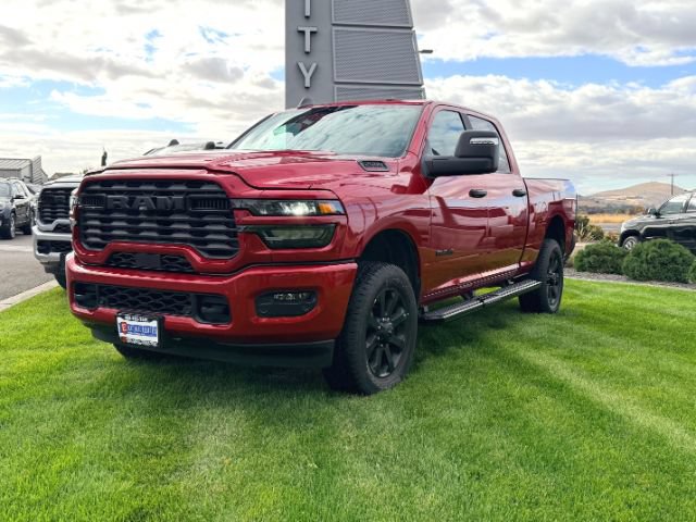 Used 2026 RAM 2500 Big Horn AWD/4WD image 4