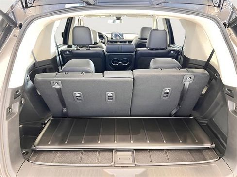 Used 2025 Honda Pilot Elite image 33