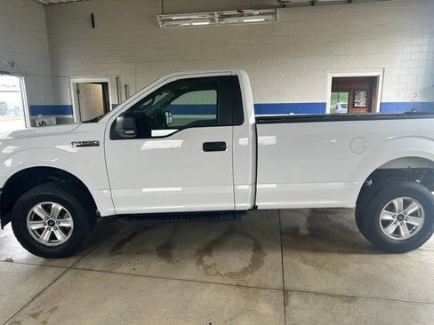 Used 2018 Ford F150 XL w/ Equipment Group 101A Mid AWD/4WD image 4