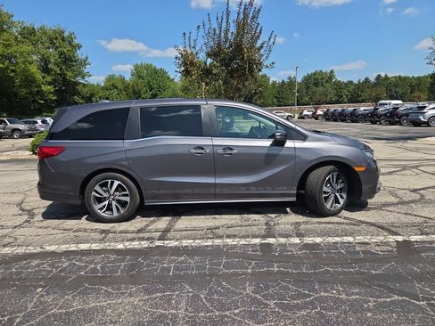 Used 2021 Honda Odyssey Touring image 7