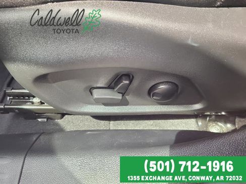 Used 2025 Jeep Compass Limited AWD/4WD image 12