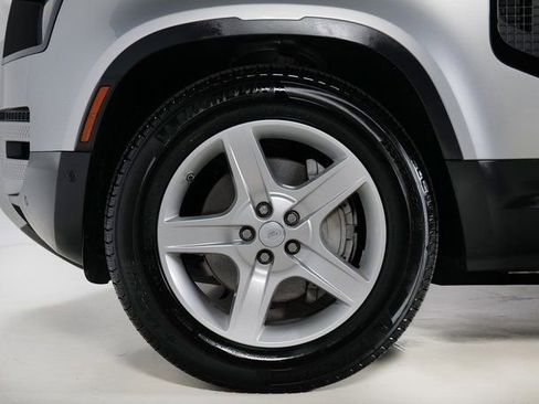 Used 2020 Land Rover Defender 110 SE image 9