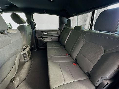 New 2026 RAM 1500 Express AWD/4WD image 23