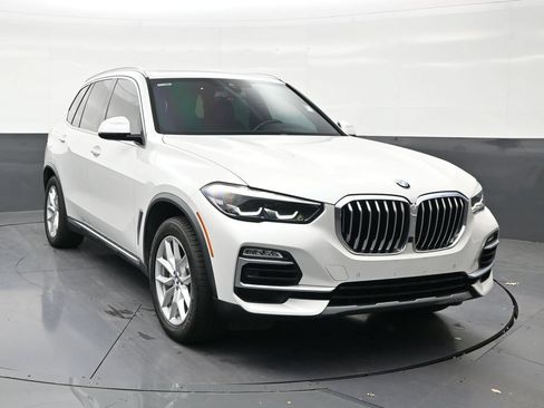 Used 2019 BMW X5 xDrive40i w/ Convenience Package AWD/4WD image 7