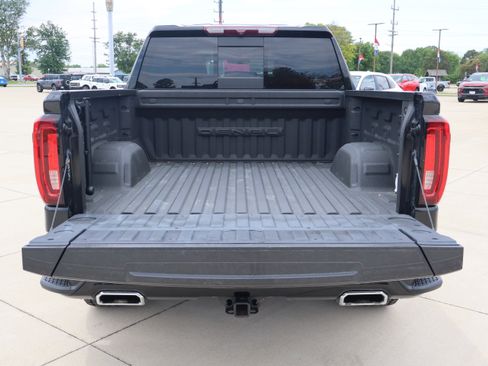Used 2022 GMC Sierra 1500 Denali AWD/4WD image 30