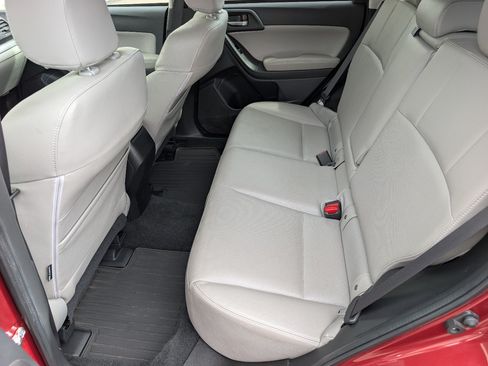 Used 2015 Subaru Forester 2.5i Touring w/ Eyesight & Navigation System AWD/4WD image 26