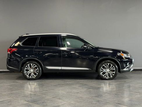 Used 2018 Mitsubishi Outlander SE FWD image 5