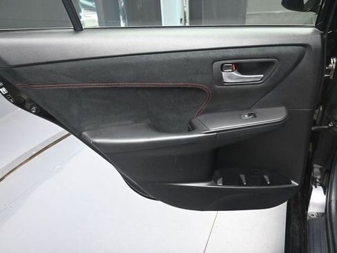 Used 2015 Toyota Camry XSE FWD image 25