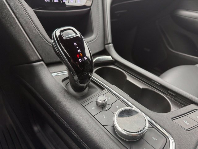 Used 2024 Cadillac XT5 Sportv w/ Technology Package AWD/4WD image 15