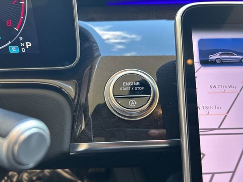 Used 2023 Mercedes-Benz S 500 4MATIC w/ AMG Line image 54