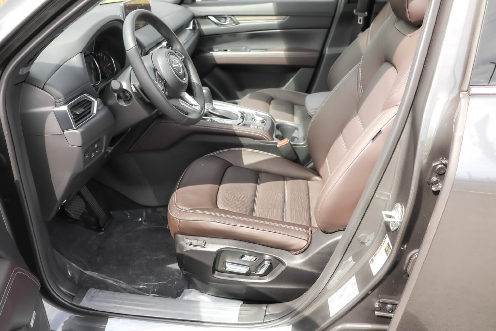 Used 2025 MAZDA CX-5 Signature AWD/4WD image 18