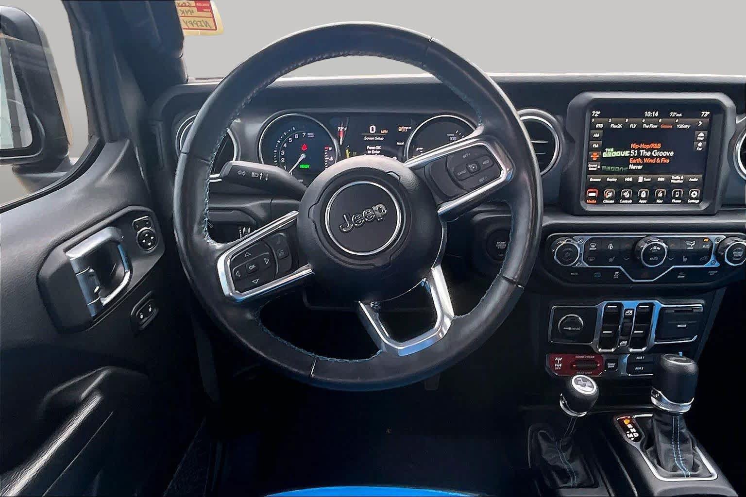 Used 2023 Jeep Wrangler Unlimited Rubicon 4xe w/ Cold Weather Group AWD/4WD image 5