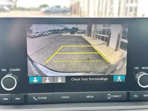 Used 2023 Honda Accord EX image 13