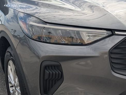 Used 2024 Ford Escape Active AWD/4WD image 8