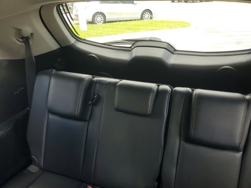 Used 2016 Toyota Highlander Limited AWD/4WD image 15