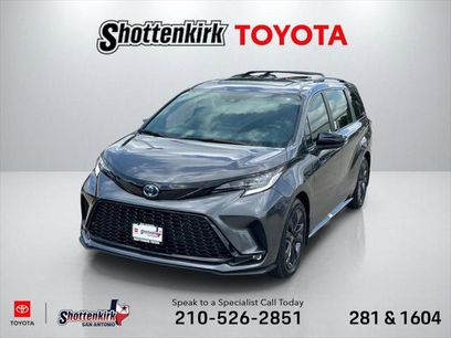 Certified 2025 Toyota Sienna XSE