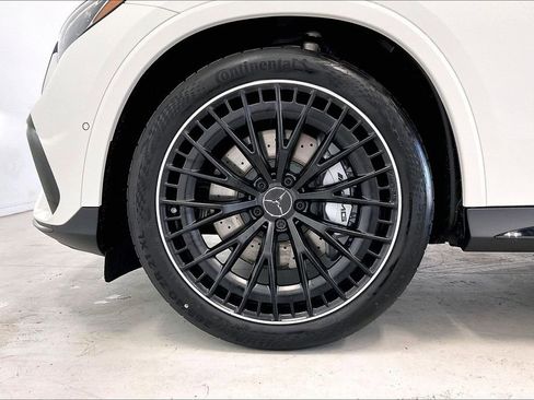 New 2026 Mercedes-Benz GLC 43 AMG 4MATIC Coupe image 11
