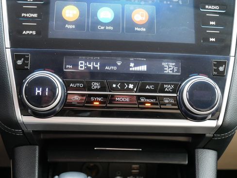 Used 2019 Subaru Outback 2.5i Premium image 23