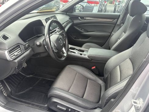 Used 2021 Honda Accord Sport image 10