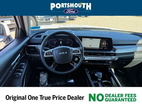 Used 2024 Kia Telluride S w/ S Sunroof Package image 8