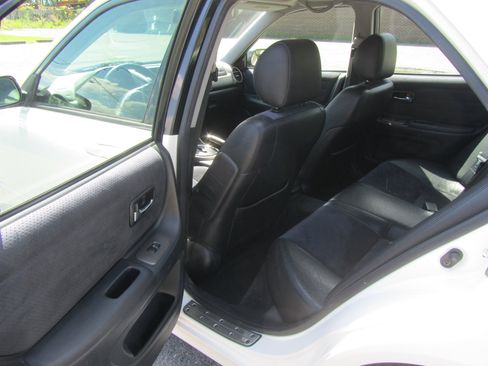 Used 2001 Lexus IS 300 image 19
